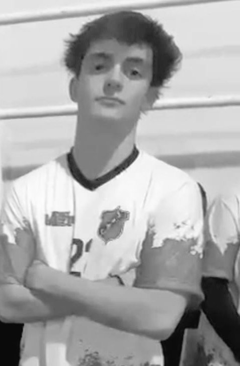 #ParteMédico 

Ezequiel Sanchez: ruptura completa de uno de los ligamentos laterales del tobillo izquierdo. Aproximadamente 6 semanas de recuperación.

¡Fuerzas, @xoxoxooxoxo0x!

Depto. Médico San José