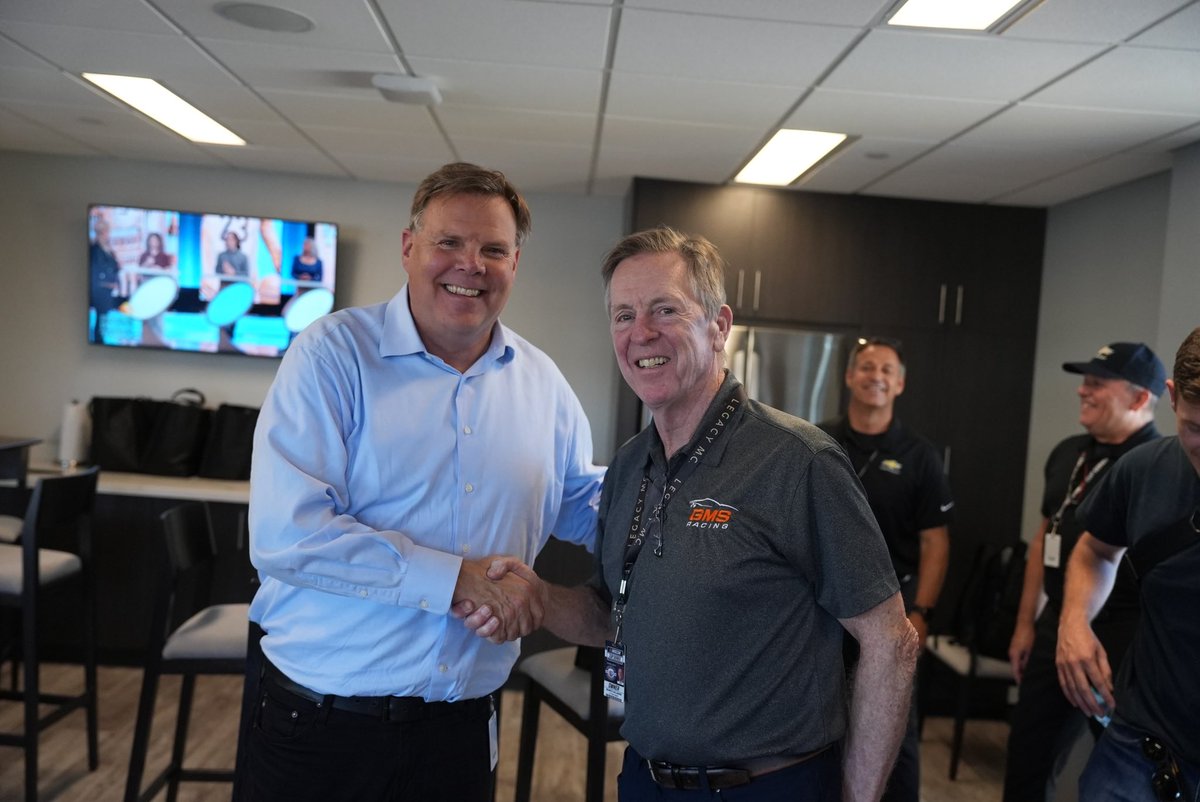 GMSRacingLLC's tweet photo. Thank you @TeamChevy for so many years of a great partnership. 

Every GMS Racing vehicle has proudly wore a bow tie since 2012 and our team is appreciative of everything that has been accomplished since then!

#WeAreGMS | #NASCAR | #TeamChevy https://t.co/g1B7YQ5hTF
