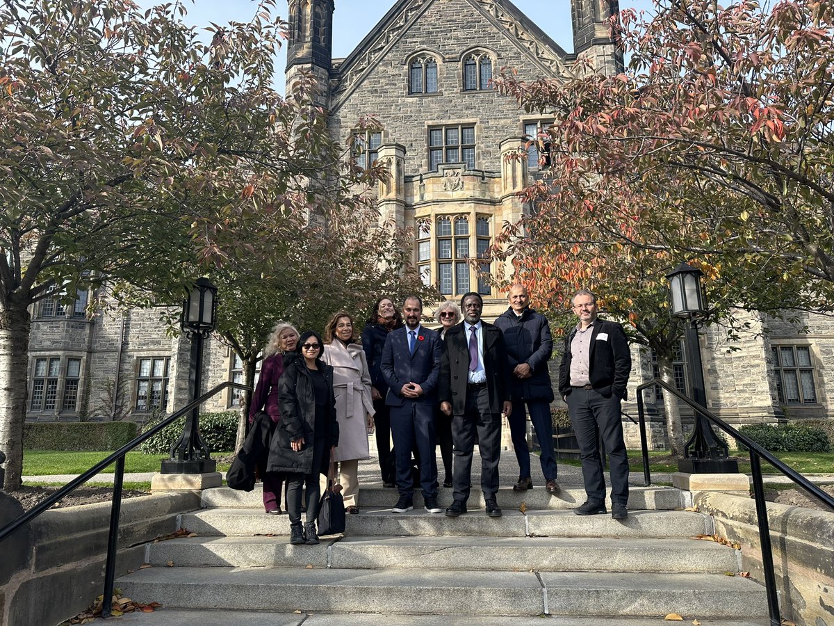 Tshilidzi Marwala チリツィ・マルワラ . 丸笑 (@tmarwala) on Twitter photo Thank you to <a href="/UofT/">University of Toronto</a> for hosting me. Education is a human right! <a href="/UNUniversity/">UN University</a> Thank you to <a href="/UofT/">University of Toronto</a> for hosting me. Education is a human right! <a href="/UNUniversity/">UN University</a>