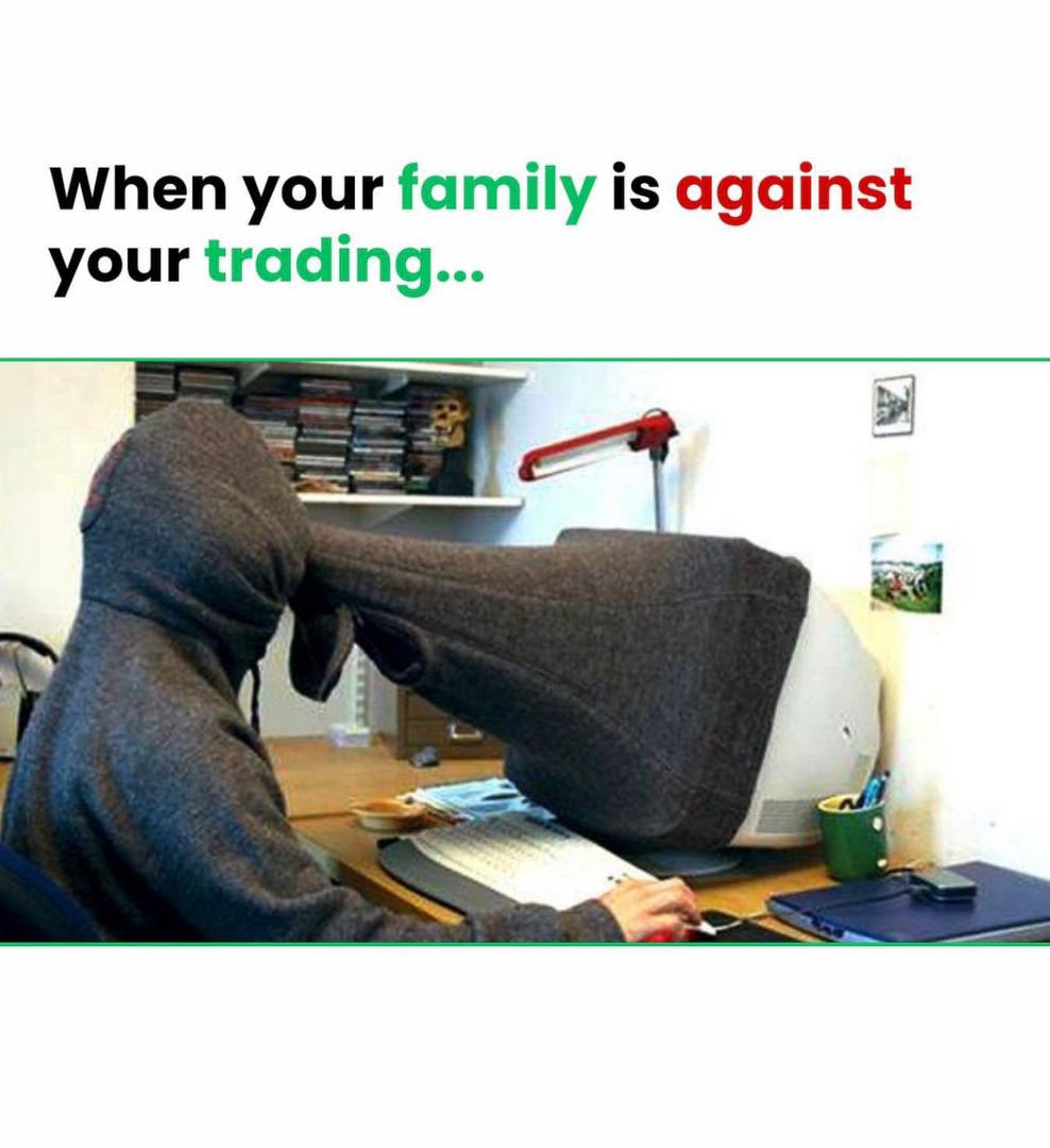 rachelbrookehq's tweet image. When your family&apos;s not quite on board with your trading journey 😅💼📈 

#TradingLife #SupportNeeded