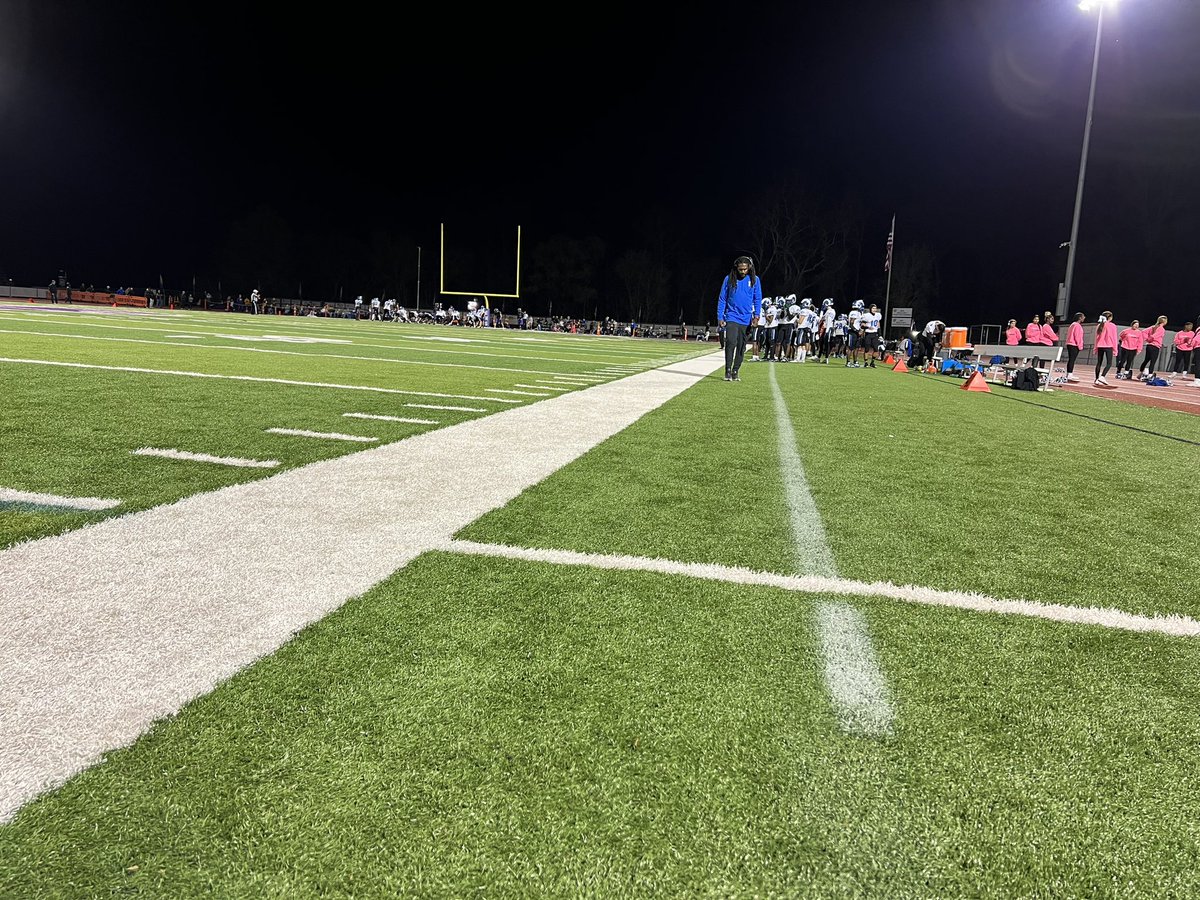 CheapSeatsPhoto's tweet photo. 8:02  left in the 2nd

@LadueRamsFB - 14
@EurekaFootball - 0

@EhsFbBoosters @EHSActivityDir @sink_corey @EHS2026AP @LadueActivities @myleaderpaper @hssportscaravan @STLhssports @PrepSportsSTL  @LiveStreamSTL @MetroSportsSTL @scoreboardguy #FNL #C5D2 https://t.co/fr180EeN7n
