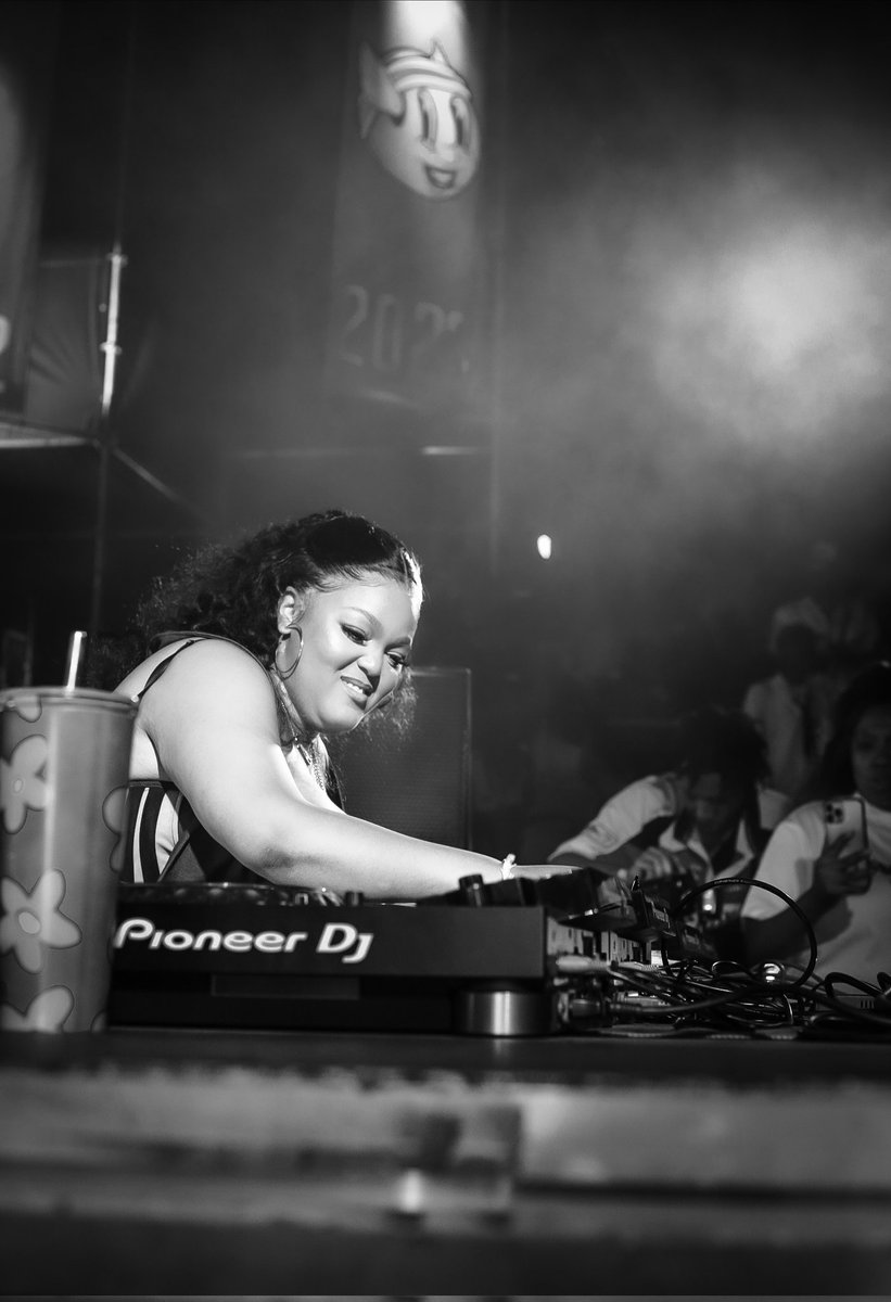 Danielwealthy1's tweet photo. Black &amp; White memories @CottonFestJHB
@unclewaffffles
@DBNGOGO
@MrCashtime https://t.co/jqpoplFOY1