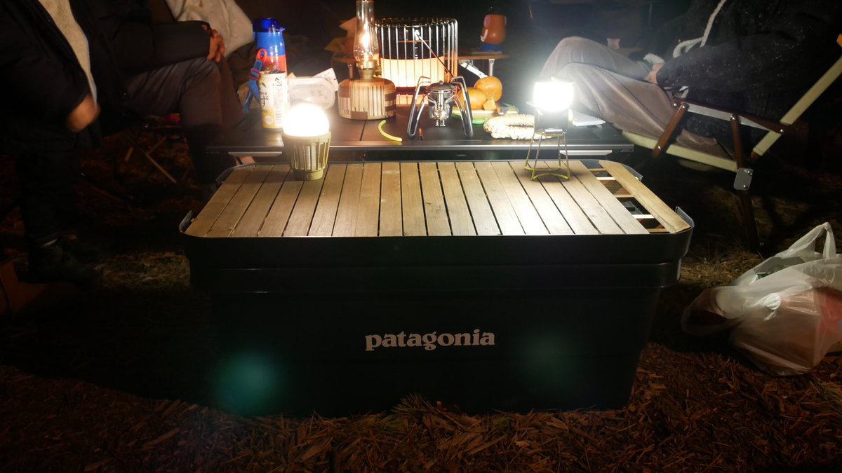 uckey39's tweet image. 自作テーブル。歯抜け。#patagonia #cafetable #DIY