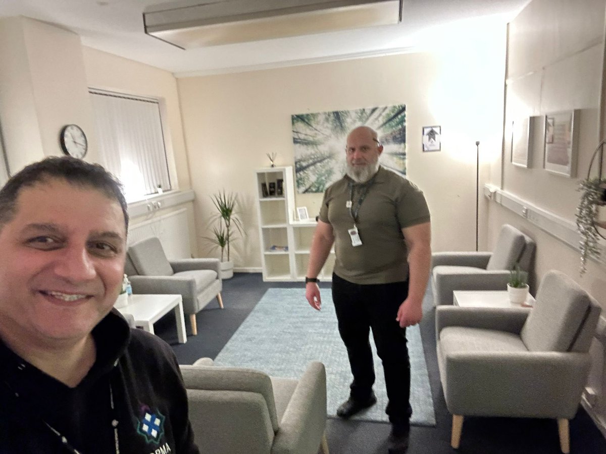 SPMAinfo's tweet photo. Our chair @SafSPMA and Gen Sec @KhalKabbani spent a 13 hour shift in order to create well-being rooms at Dumbarton and Maryhill police offices. We look forward to setting up additional well-being spaces throughout  @PoliceScotland  in the near future to support our colleagues. https://t.co/R2H95CzPUO