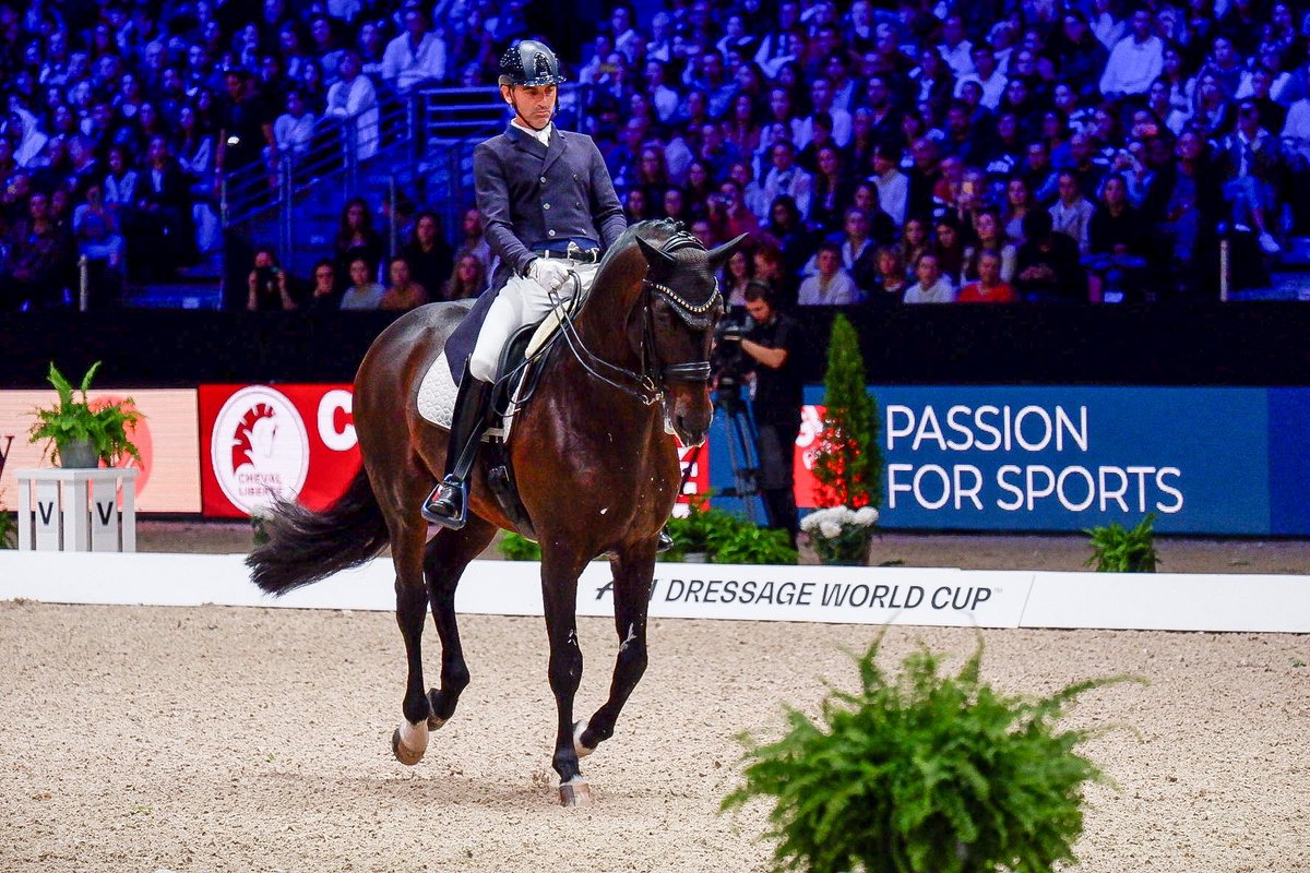 S_Elsa's tweet photo. FEI dressage world cup à Equita Lyon 1/2 https://t.co/G92TCMXvWH