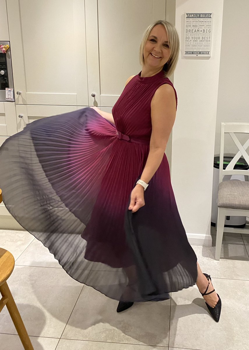 I had a great night at the <a href="/freyaroselondon/">Freya Rose</a>  
gala night  in aid of The Prince’s Trust “Change a Girl’s Life” initiative this evening 🎊🎉🎊

Here I am in my “this is what I would look like if I were in #strictly” dress 🤣💃🏻