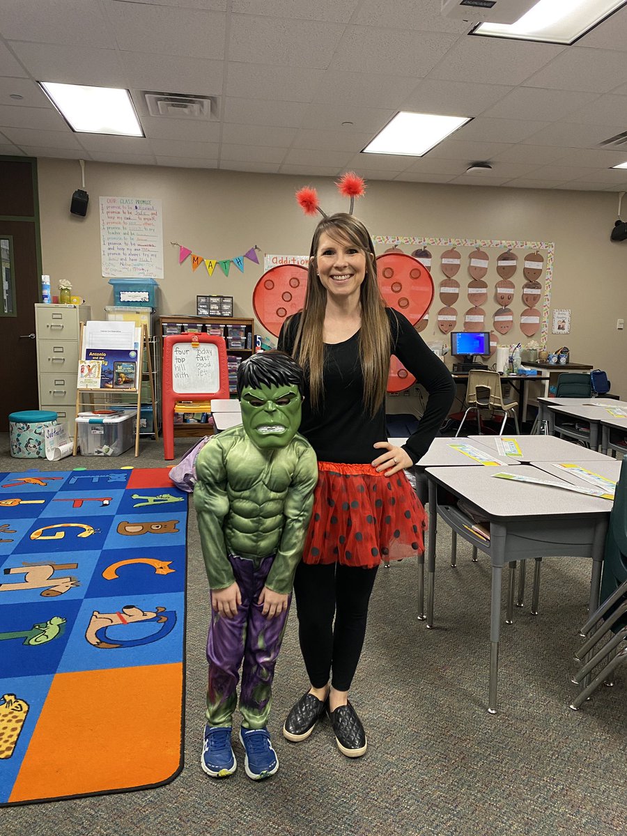 Storybook Character Day 🧑‍🌾🦄🧑🏼‍✈️🦸🏼👩🏽‍⚖️ I loved getting to see the students dress like their favorite character from a book and share about the story. #eseSOAR HumbleISD_ESE