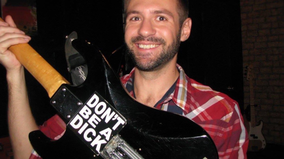 East 9th tweet media