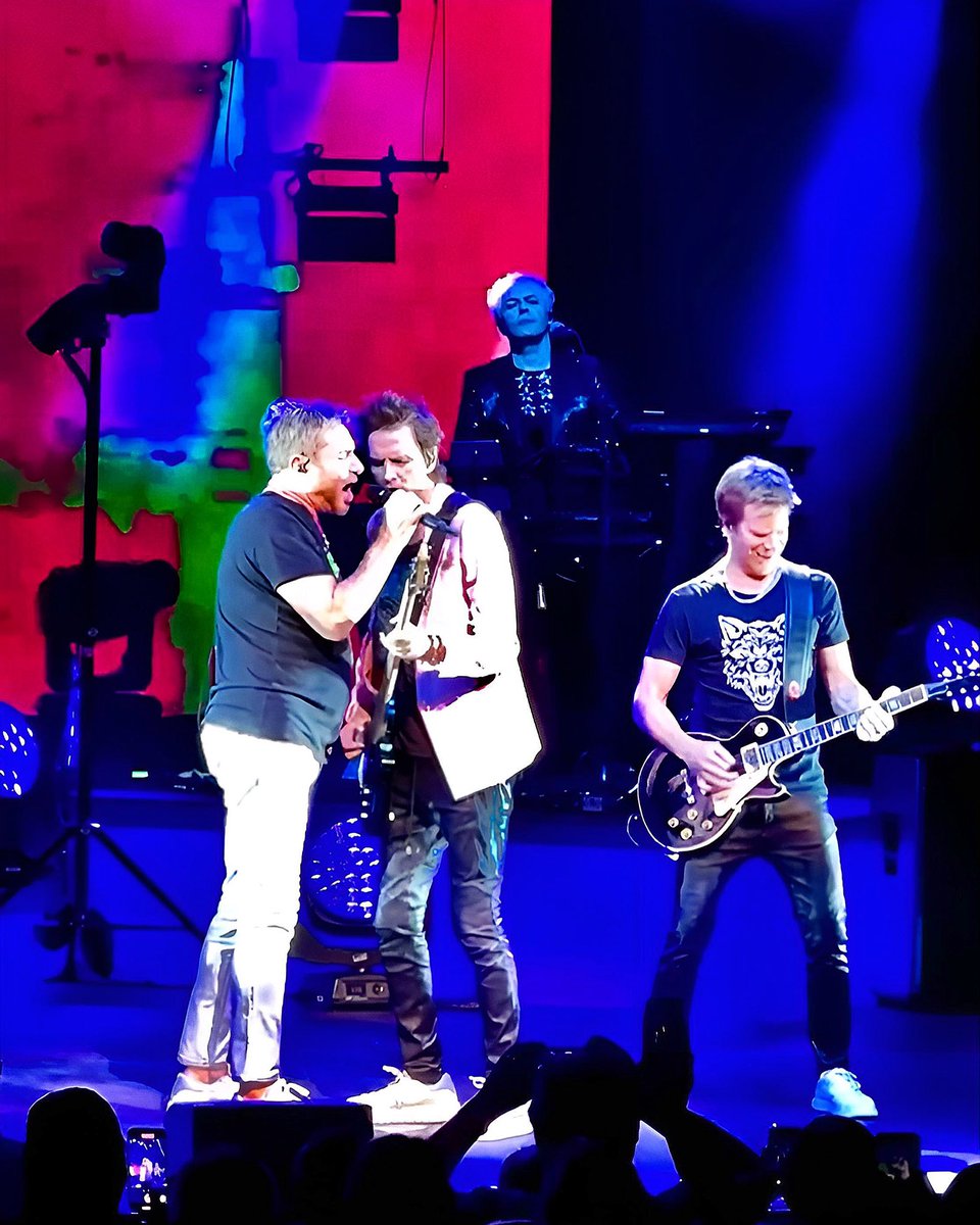 duranduranlive's tweet photo. DD Live - Planet Earth 🌏
.
.
.
.
#duranduran #dd #simonlebon #nickrhodes #johntaylor #rogerandrewtaylor #andytaylor #dombrownmusic #duranie #80smusic #love80s #postpunk #newwave #newwave80 #musically #musica #newwavemusic #pop #johnddlive #newromantics #dombrownmusic https://t.co/wTBWOz7Qh1