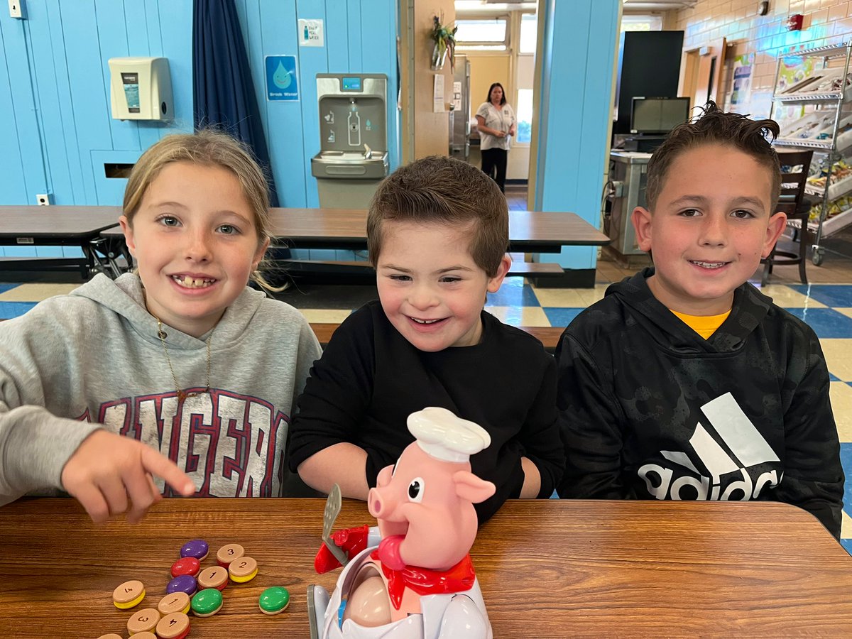 All smiles today as we started our 2023-2024 Peer Buddy Program 😊 <a href="/MandalayEl/">Marie Pisicchio</a> <a href="/LClarke_WUFSD/">Mrs. Clarke</a> #peerbuddy #bestbuddies