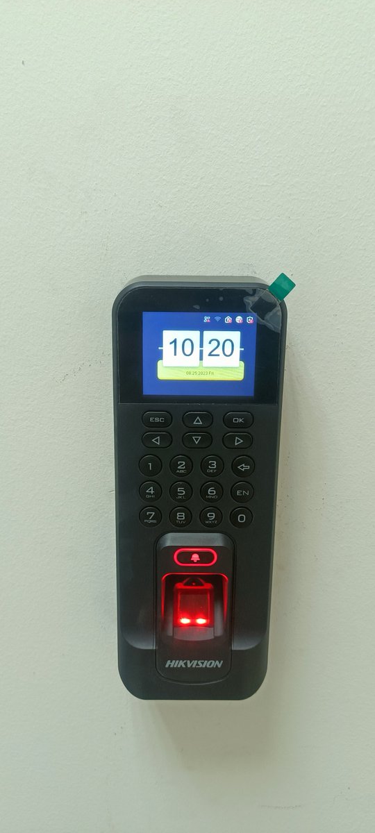 WiseSolutionsVN's tweet image. Đơn giản và hiệu quả: thiết bị HikVision DS-K1T804AMF kiểm soát truy cập cửa sử dụng vân tay, thẻ để đảm bảo an ninh cho văn phòng.

#WiseSolutions #AccessControl