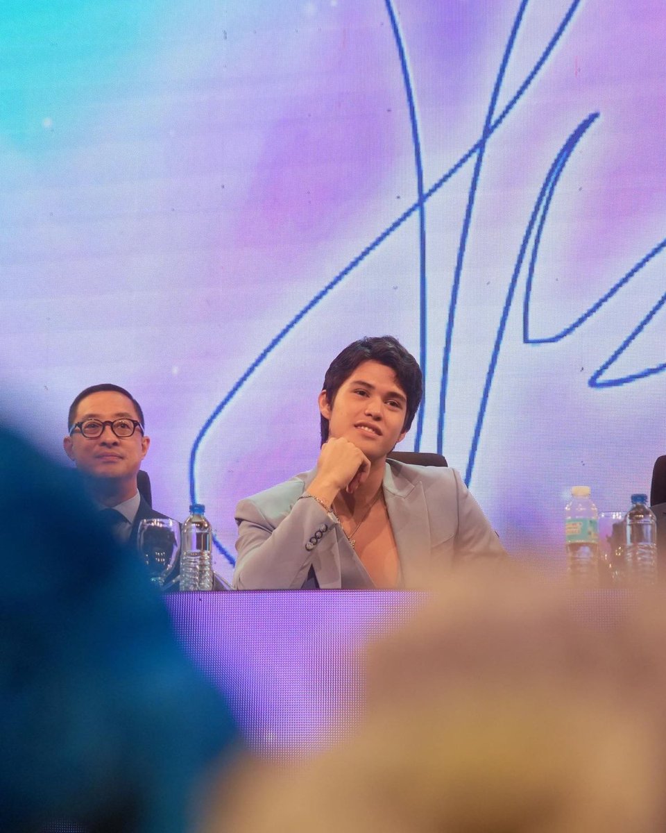 kyle_echarri's tweet photo. kita nyo yan? masaya yan. #solidkapamilya https://t.co/ADggucnfCH