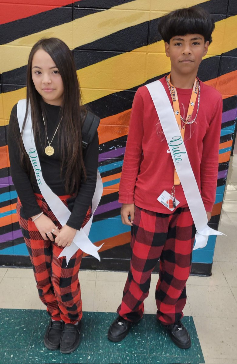 Edison MS Ranger Athletics (@edisonms_sports) on Twitter photo Let's congratulate our Homecoming Court!
King-Efren
Queen- Teresa
Prince- Elijah
Princess- Crissy
Duke- Kristopher
Duchess- Nicole
<a href="/edison_school/">Edison Middle School</a> <a href="/MrGuzmanHISD/">Johnatan Guzman</a> <a href="/maiyamoore26/">Mrs. Moore</a> <a href="/SNGonzalez7/">Sandra Gonzalez</a> <a href="/donawhi/">Donna Dickson-White</a> @TeamHISD Let's congratulate our Homecoming Court!
King-Efren
Queen- Teresa
Prince- Elijah
Princess- Crissy
Duke- Kristopher
Duchess- Nicole
<a href="/edison_school/">Edison Middle School</a> <a href="/MrGuzmanHISD/">Johnatan Guzman</a> <a href="/maiyamoore26/">Mrs. Moore</a> <a href="/SNGonzalez7/">Sandra Gonzalez</a> <a href="/donawhi/">Donna Dickson-White</a> @TeamHISD