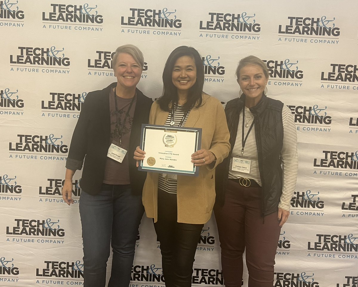 Julie Powell (she/her) tweet media