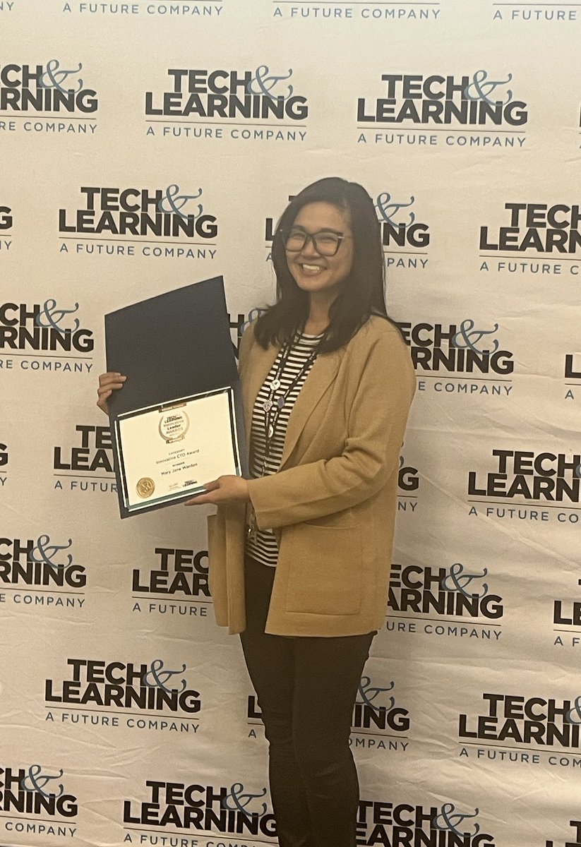 Julie Powell (she/her) (@jpowellteach) on Twitter photo So lucky & proud to call this woman my boss, mentor, and friend! Congrats <a href="/mj_warden/">MJ Warden, CETL</a>! <a href="/techlearning/">techlearning</a> Innovative CTO Award Winner at the Midwest Tech & Learning Summit! #TLTechLive #ProudToBeD15 <a href="/D15Schools/">Community Consolidated School District 15</a> So lucky & proud to call this woman my boss, mentor, and friend! Congrats <a href="/mj_warden/">MJ Warden, CETL</a>! <a href="/techlearning/">techlearning</a> Innovative CTO Award Winner at the Midwest Tech & Learning Summit! #TLTechLive #ProudToBeD15 <a href="/D15Schools/">Community Consolidated School District 15</a>