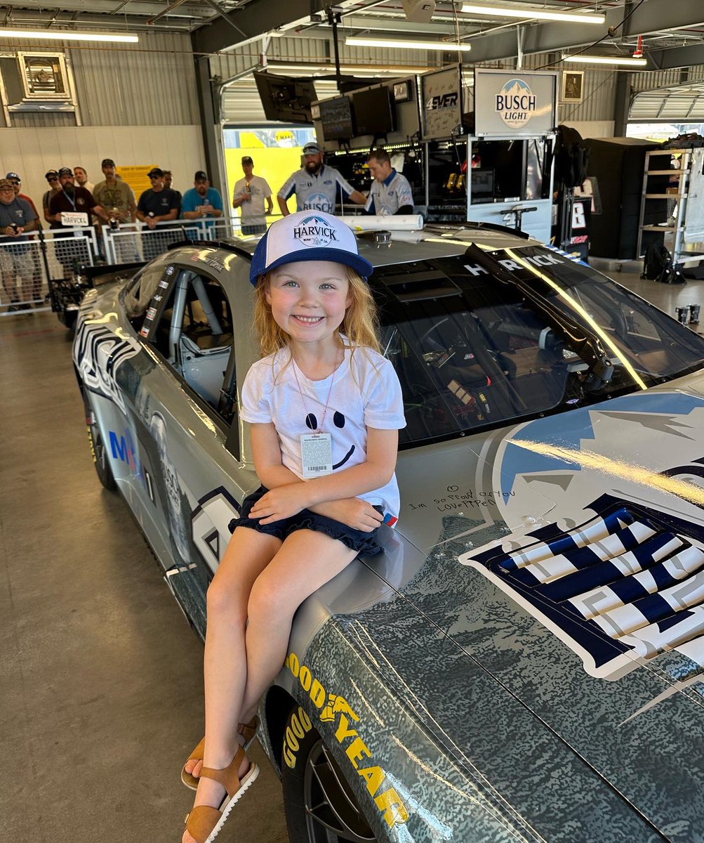 DeLanaHarvick's tweet photo. 🥺❤️ #4EVER https://t.co/BKq5F7KH8y