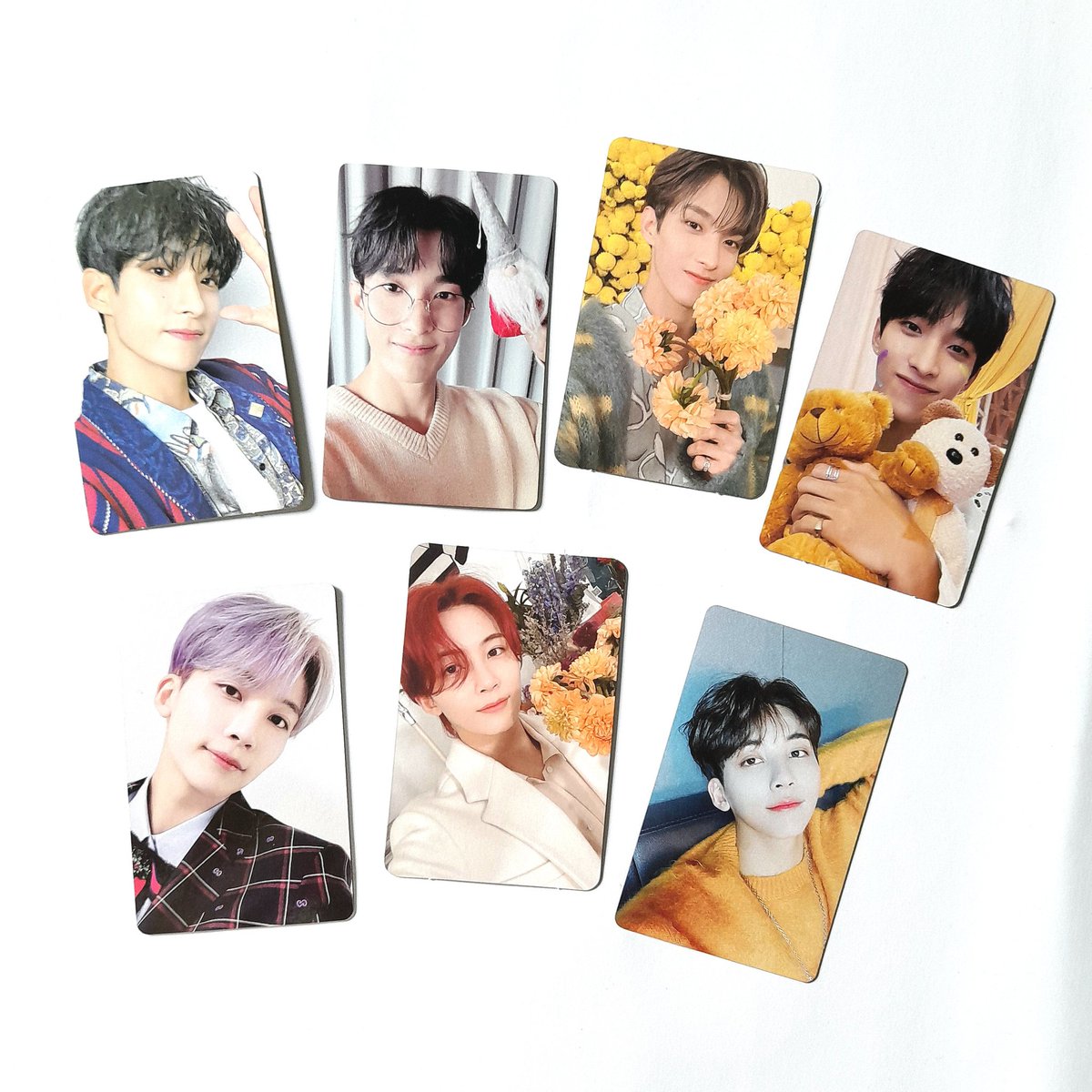 want to sell // wts photocard seventeen ina

☆ beberapa harus pair / bundle
☆ ada yg bisa take satuan juga
☆ dm for price
☆ no time waster!

pc svt dk jeonghan wonwoo jun