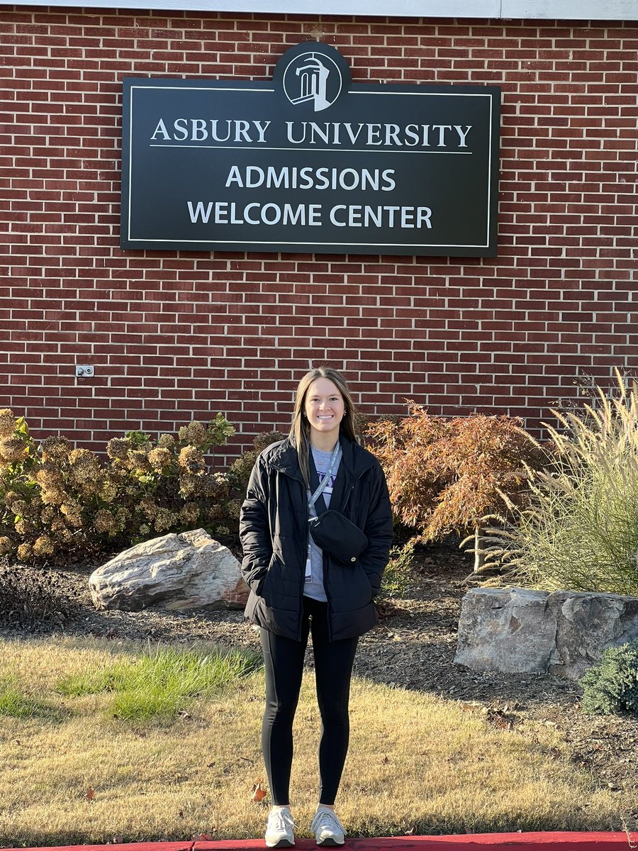MalanaHamm's tweet photo. I had the best time on my visit to Asbury today! Everyone was so welcoming. I want to thank Coach Ally and her staff for giving me my first official offer to play college softball!! @asburysoftball1 @IndyCrush25_26 https://t.co/1q6CxPJyDX