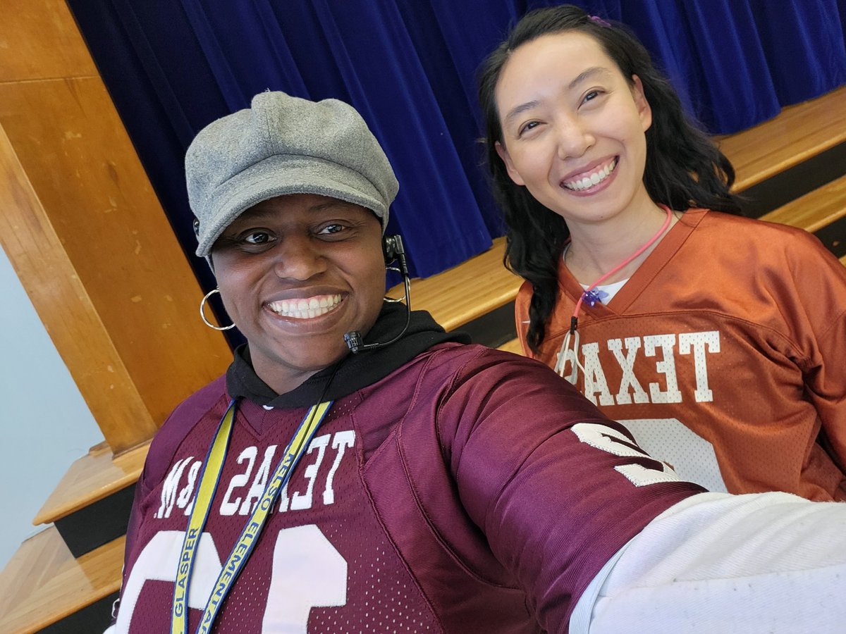 kchien29's tweet photo. Our universities may be rivals, but we’ve got nothing but love for each other ❤️ https://t.co/a5PlpN1VLD