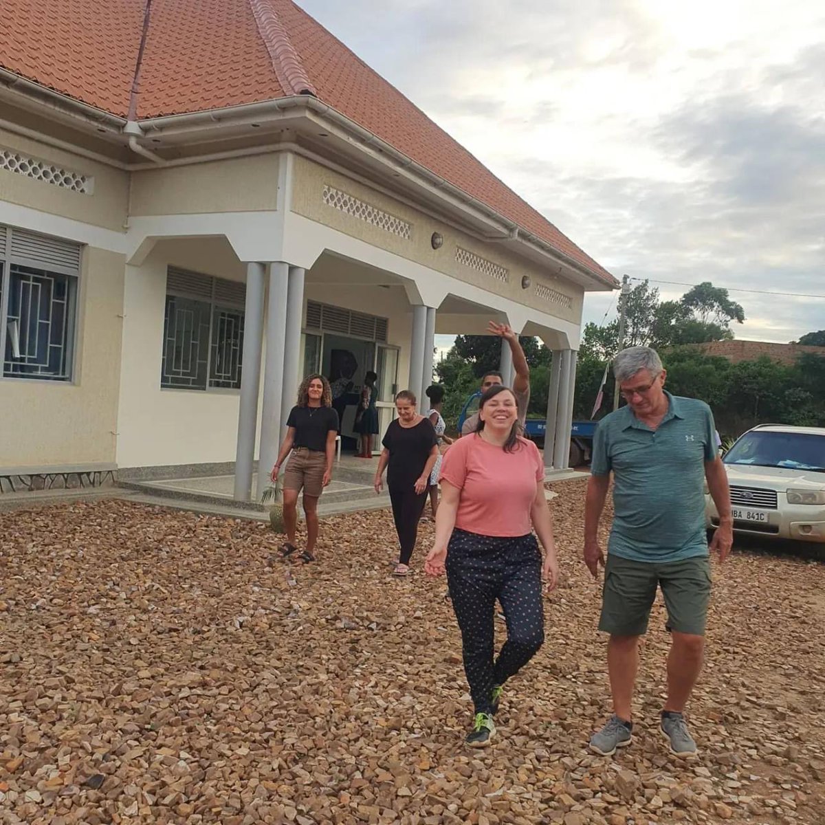 Joy4Humanity's tweet photo. What a way to start a month! Its been an awesome day full of joy as we welcomed the Joy For Humanity  Ambassadors from the UK to #Uganda. We are excited of the time we have together and the great days ahead, enjoy your stay.
#JoyForHumanity #Ambassadors #makingadifference #Lwengo https://t.co/HHYPU6AgS9