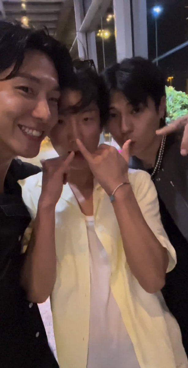 이승훈 너무 구ㅏ여운 말랑 순두부같이생김 ㅠ