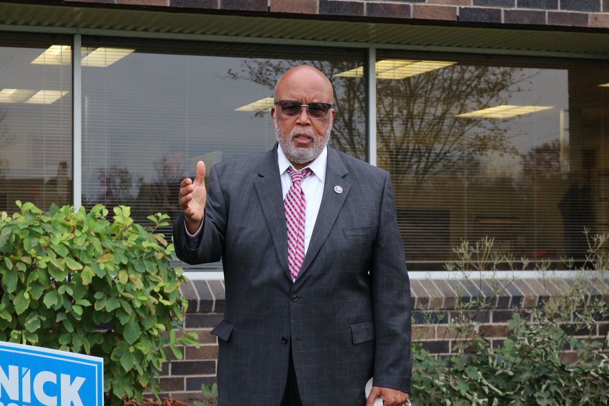 Deb Whitfield tweet media