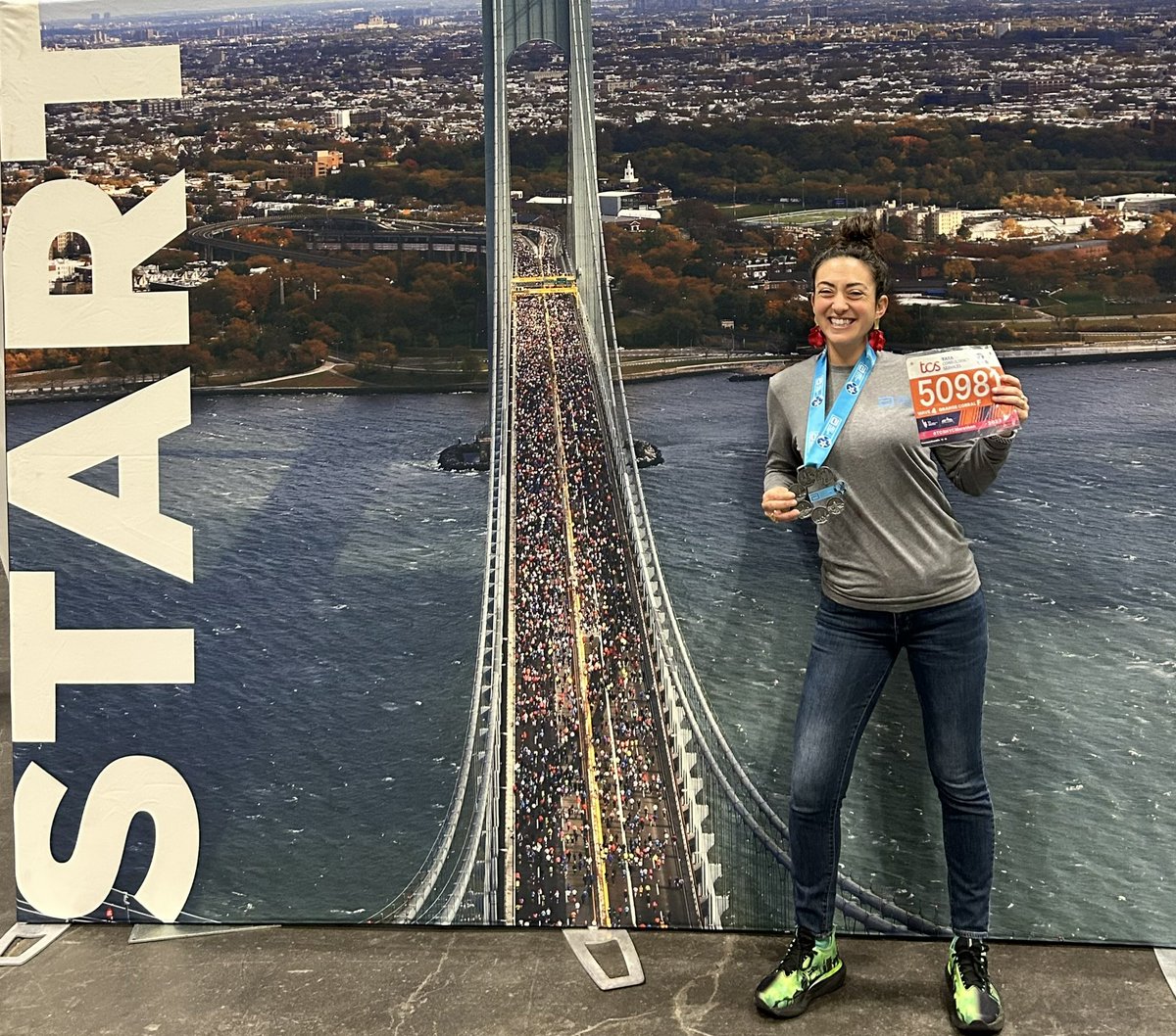 Franciii500's tweet photo. Scooping up that @nycmarathon bib as an @WMMajors Six ⭐️ Finisher was a wonderful feeling. Appreciative for my #1 fan, supportive friends, fantastic family & all of the amazing volunteers. Thanks ahead for all of the positive vibes! @BeyondType1 #TeamMilk #StrongSmilesForMiles https://t.co/9ndZttkOTj