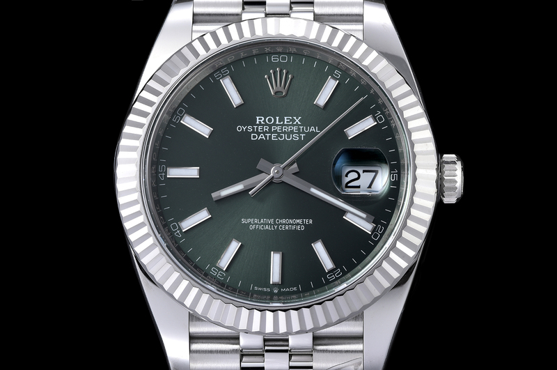 ModernTimeWatch's tweet image. Rolex - Datejust 126334 41mm Jub Flt 904L SS/SS Green/Stk Clean VR3235