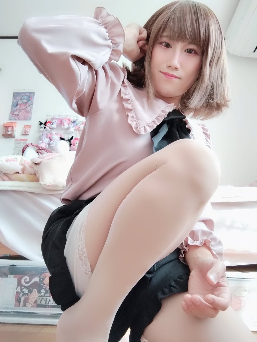 gomajoth's tweet photo. いいおしりの日なので便乗っ🥰🥰🥰

あまりおしり見えてないけど、おしりでいぃかな？🙄🙄🙄

#いいおしりの日 https://t.co/BkJJ1MfqWh