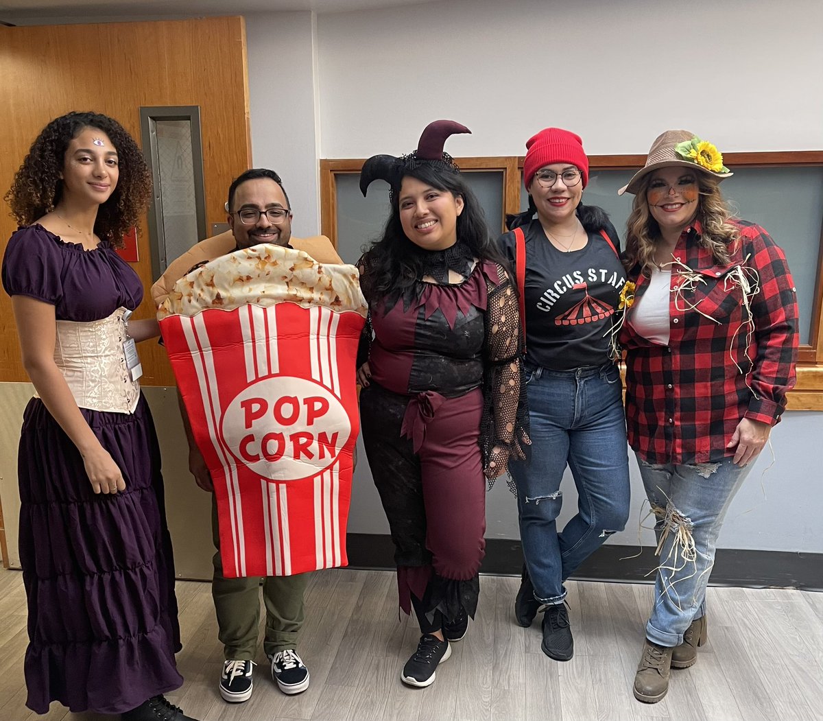 MountSinaiDMIR's tweet image. Halloween wishes from our team! #healthcareprofessionals #techweek2023