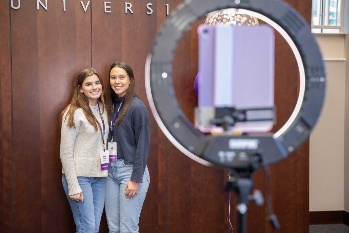 McQueenCandice's tweet photo. It's Lipscomb Friday! ๐ That means we have more than 200 prospective students and their families on the @lipscomb campus today. It's always THE BEST day when we get to share with students our how our Christ-centered community prepares learners for lives of purpose. #golipscomb https://t.co/Pn3C9uiyGW