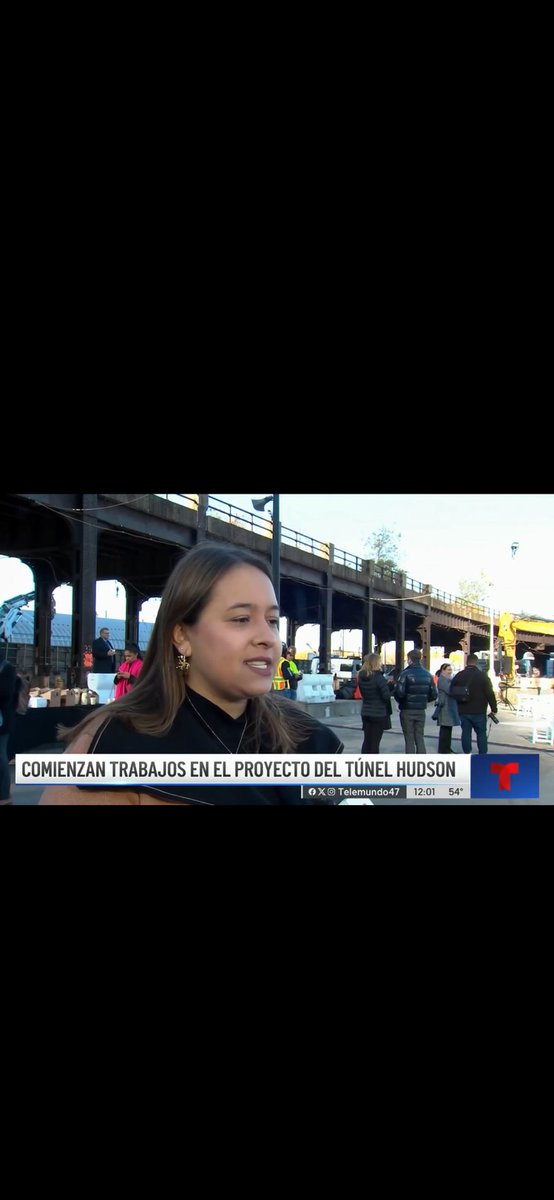 CamperosL's tweet photo. @PaolaCalaOrtiz Te vi! Eres fabulosa :) https://t.co/ktq1RsoUuC