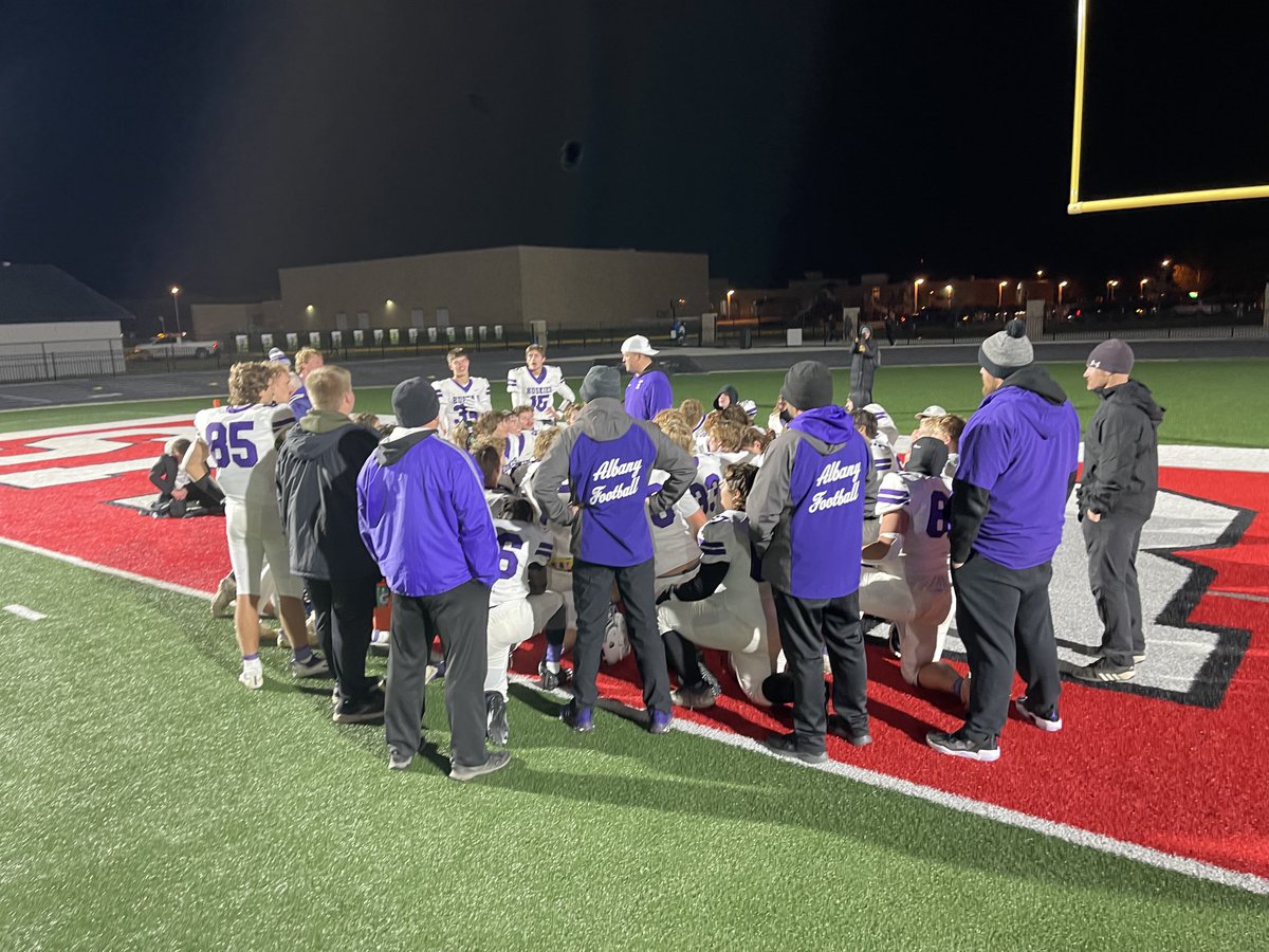 AHSHuskies's tweet photo. Huskies FB are Section 6AAA Champions and heading to the State Tournament!!! Way to go Huskies!!! https://t.co/uPMQVXUPqW