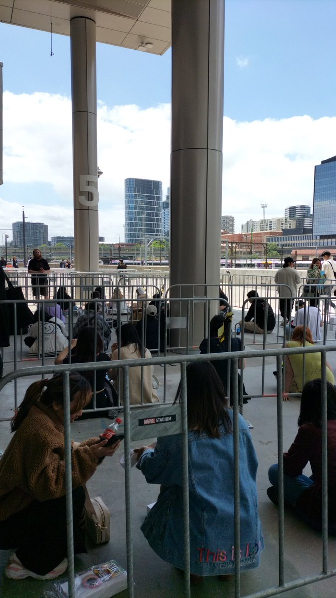 Line for VIP and soundcheck 
#TWICE_5TH_WORLD_TOUR_MELBOURNE