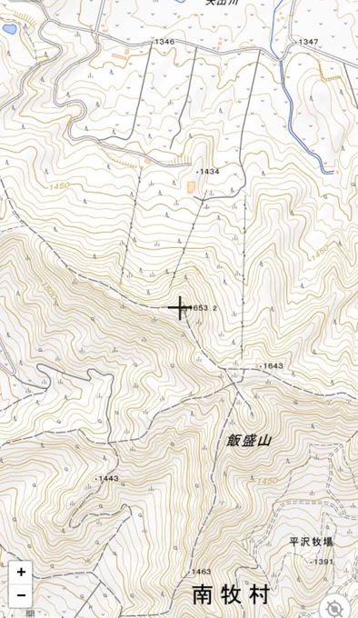 この位置が平沢山ですね〜。 大盛山まで直上で飯盛山は分水嶺から外れます