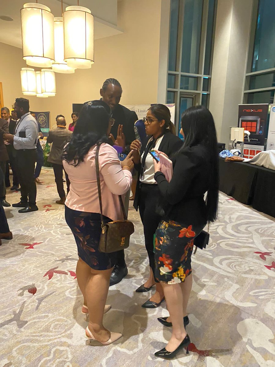 ScnsConference's tweet photo. #SCNSConference #MedTwitter #Trinidad
#Trinidadandtobago, #UWI, #UWIMedSci, #caribbean, #neurosurgery, #spine, #brain, #neurovascular, #neurology, #epilepsy, #braintumor https://t.co/RQ3WyTOYwe
