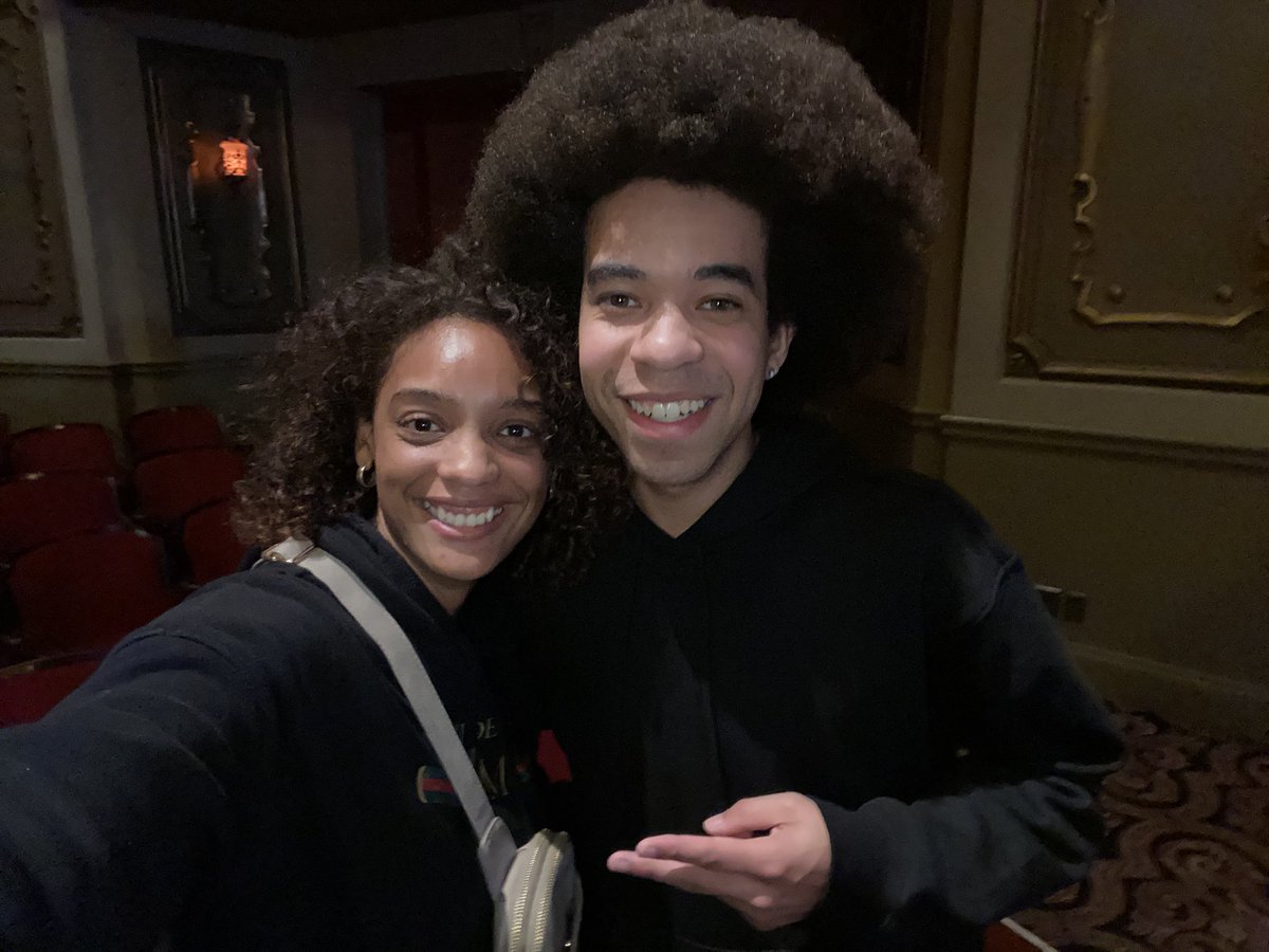RealtorRaquelB's tweet photo. 2022 drove to Columbus to see @johnbcrist 2023 drove to Joliet to see him again. Came in hot with the jokes! 🙌🏽 https://t.co/PD9tWdocQX
