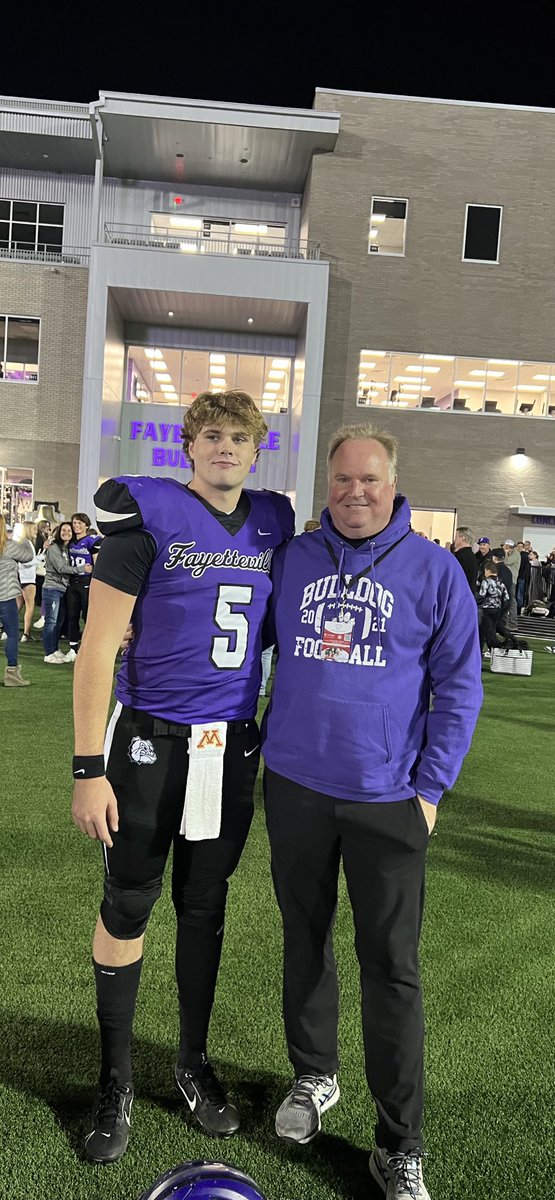 john_jdlindsey's tweet photo. 10-0.  56-28 winner. 7A conference champs.  7 TD’s. https://t.co/paxfuicmTx