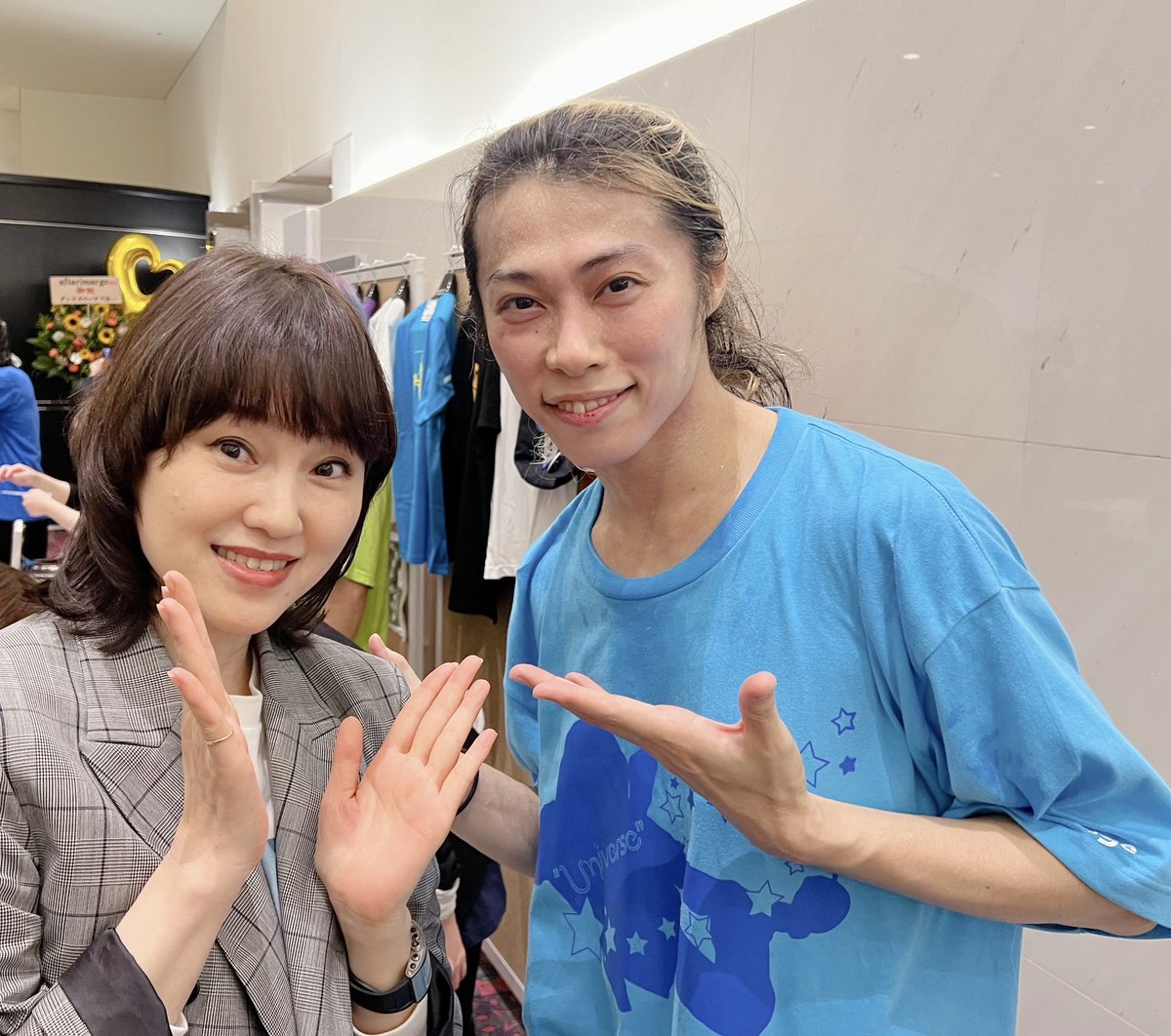 BikatuMattari's tweet photo. #afterimage さんの舞台観に行ってきました👀すっごく面白かった。出演者も観客も一緒に楽しめる空気感。展開とテンポの良さ♪

松竹亭ごみ箱さん✨逞しかったよ〜❣️
香取直登さん✨今日の推しは貴方です
ドラァグクイーン❤️ライラさん✨美しすぎる✨

しかしあんなにたくさんの1円玉見たの初めて😂 https://t.co/LUen2VYpWA