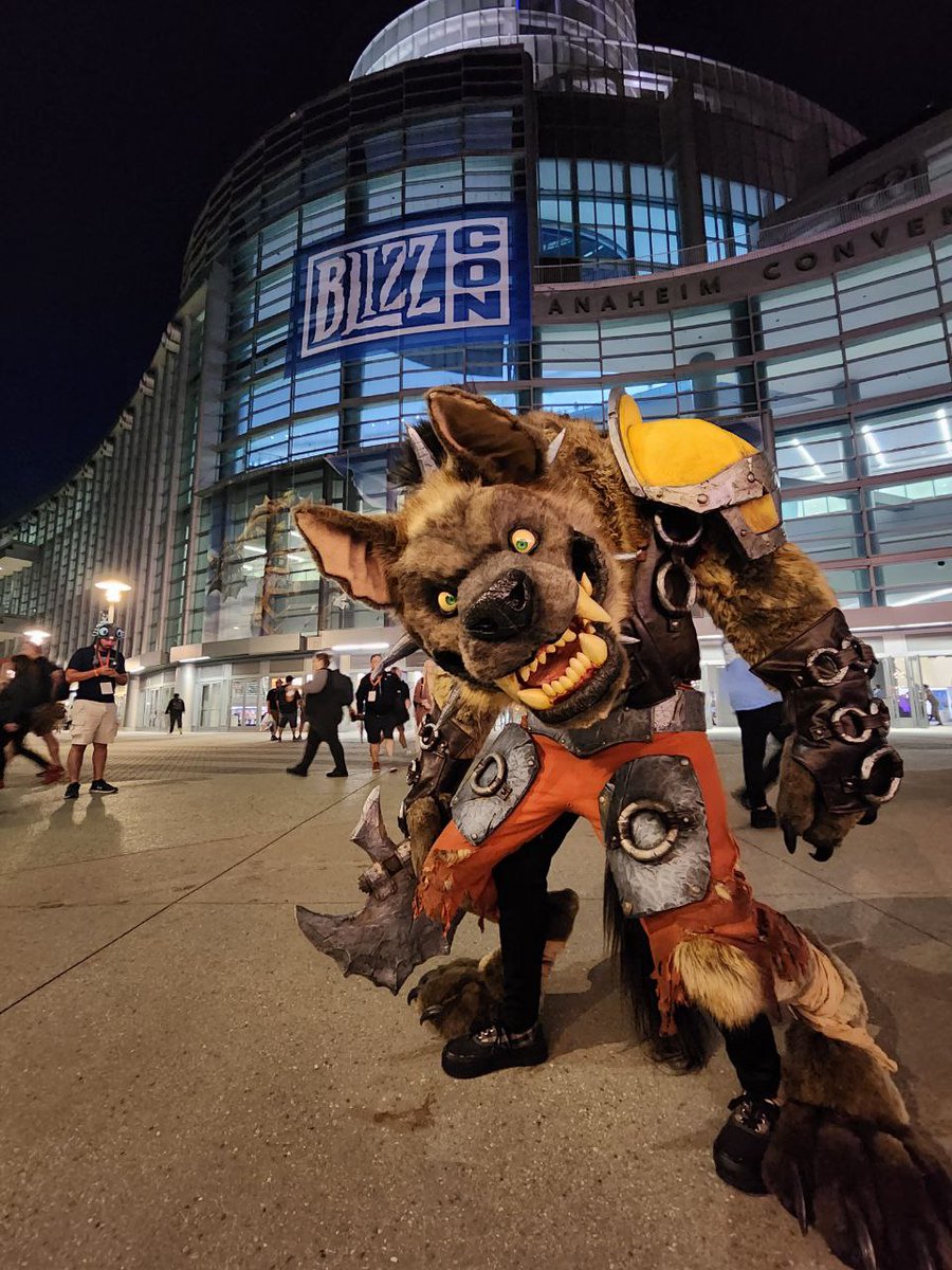 Phew! It was an amazing day wearing Hogger! Loved interacting with everyone with the new sounds! #BlizzCon2023 #wantedHogger