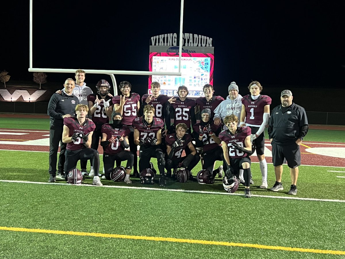 Final from Waverly 45-21 over Hastings 
Waverly hosts Skutt next Friday in the quarterfinals