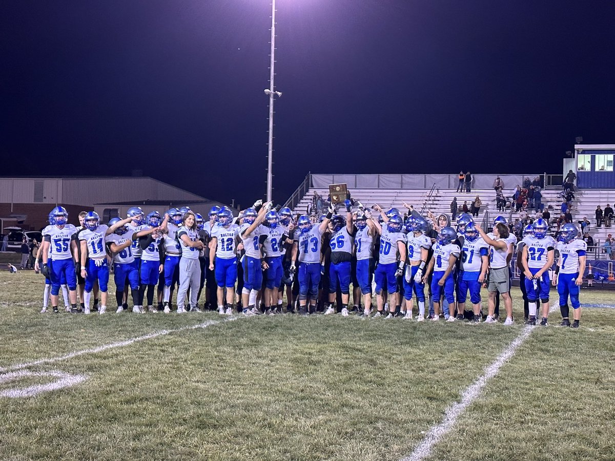 Holton (3A) is always a hard team to beat in November under their legendary HC Brooks Barta and their style of play (run heavy w/ clock control). While some may think tonight is an upset with their 21-13 win over previously unbeaten Wellsville, Holton is right where they expect