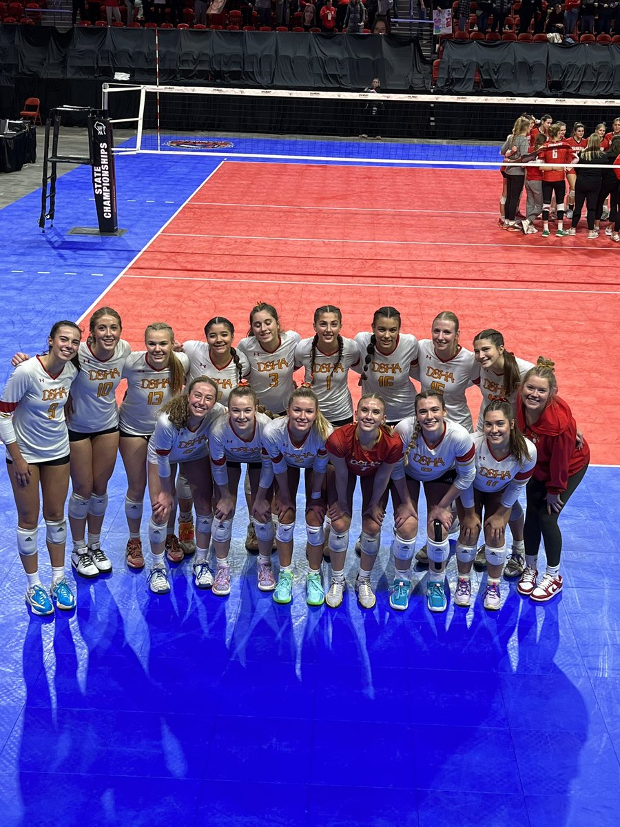On to the Championship 😤 tomorrow…7:30pm at the Resch. GO DASHERS