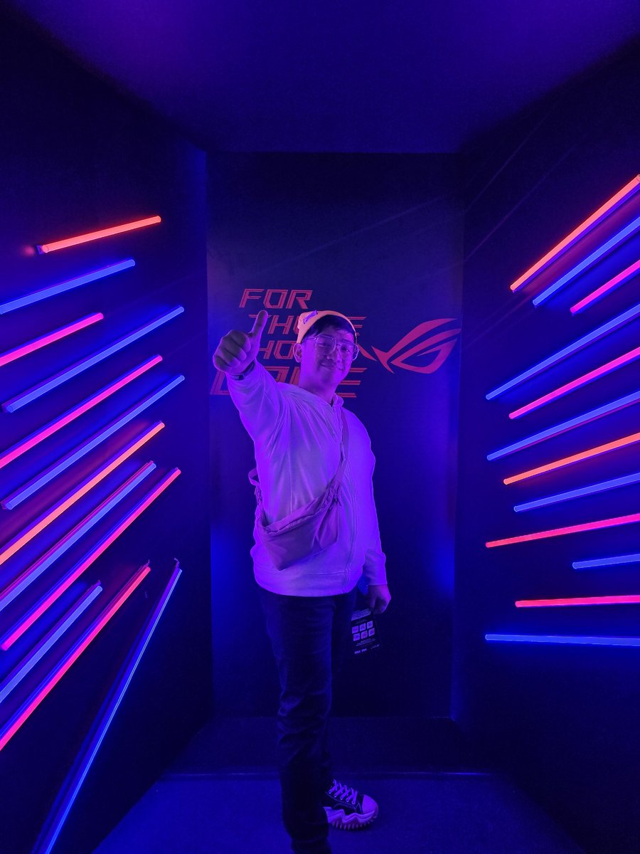 ddacschv's tweet photo. #ROG #ForThoseWhoDare #ROGxESGS2023 #ROGNumbawan ✨️🌸 https://t.co/XyAT5iOpwL