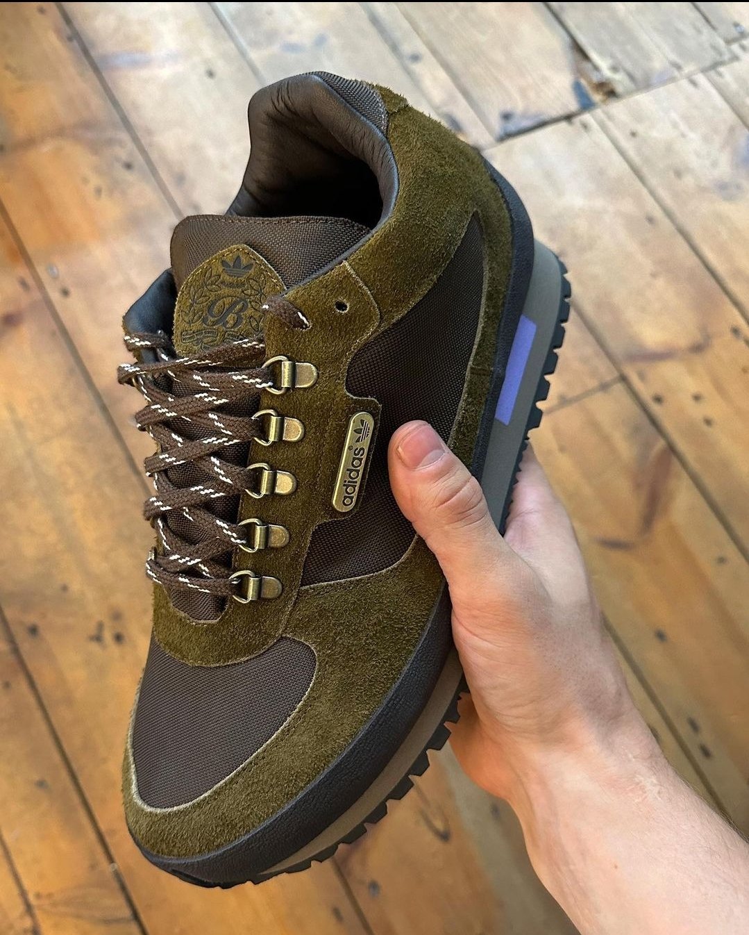 Winterhill spzl shop