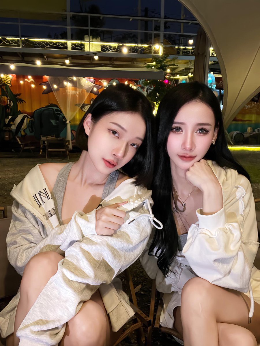 特大愛心💗💗💗 https://t.co/hNQgcRRycO