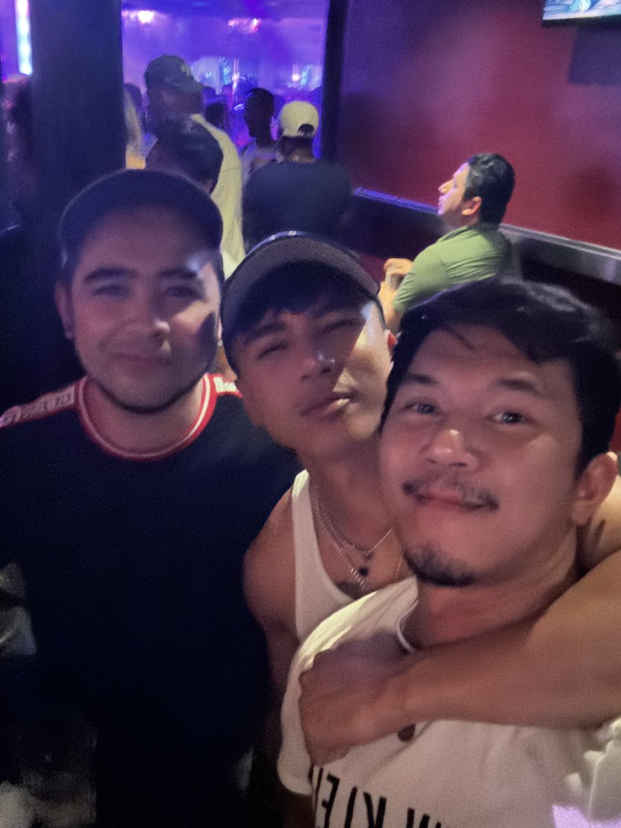 iam_kenito's tweet photo. 🙌 i had a blast! Im sure you all did! Thank you for the warm welcome SFO friends! @imjakeacedo @doodsmata @trexisthename 🫶🙌 i feel the love! ❤️ #Castro #Sanfo #California 🇺🇸 https://t.co/Z0WFLTgoQU