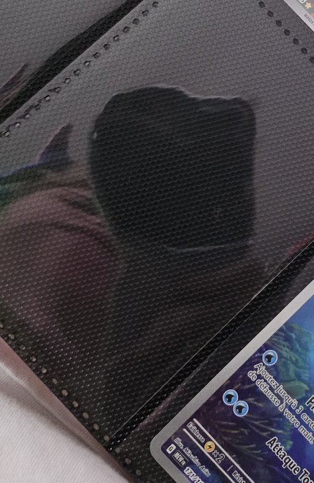 Jvoulais juste montrer mes hits.. https://t.co/rY93M78Dv5