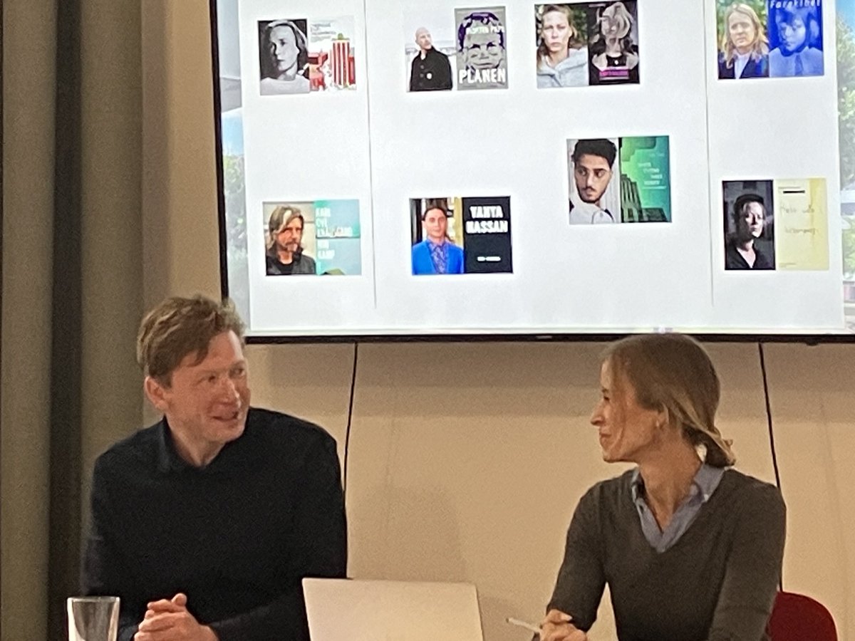 Extrem spannender Workshop in Wien zu „Autosoziobiographie und Bourdieu“. Hier  <a href="/HaimoStiemer/">Haimo Stiemer</a>⁩ und <a href="/LydiaRammersto1/">Lydia Rammerstorfer</a> in der Schlussrunde, congrats auch an N. C. Wolf und ⁦<a href="/fabiennesteeger/">Fabienne Steeger</a>⁩.