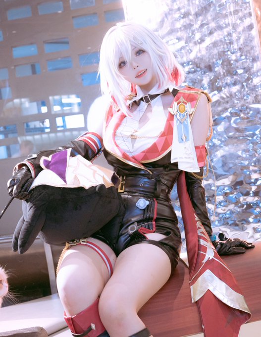 コスプレイヤー哈のTwitter画像22